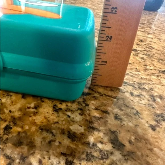 Tupperware DISNEY Perry The Platypus Aqua container or SANDWICH KEEPER - Picture 3 of 5